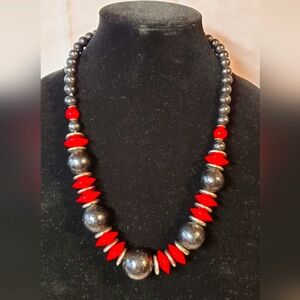 Vintage Retro 24" wood Beads necklace